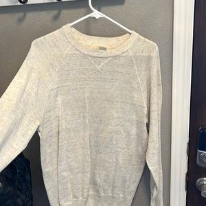 Nice cream mixed with navy blue wrinkles sweater